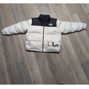 The North Face Women’s Plus 96 Retro Nuptse Jacket White Black 2X 700 Fill NWT